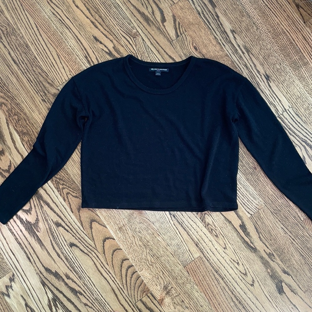 Brandy Melville sweater